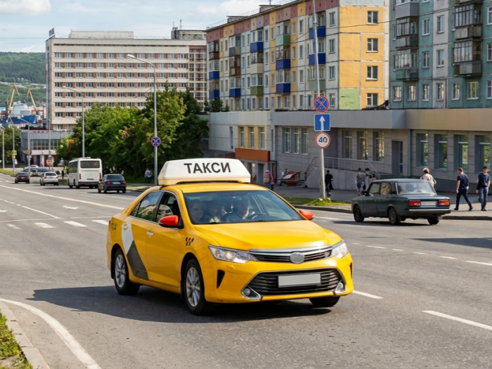 В Мурманске появился тариф такси с попутчиками: подробности Такси