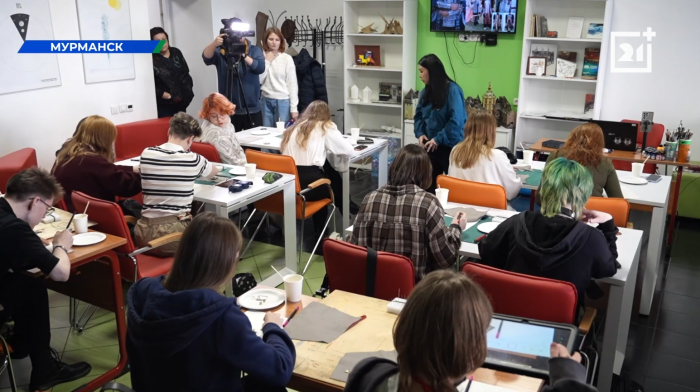 Художница провела в МАУ урок пирографии Фестиваль моды