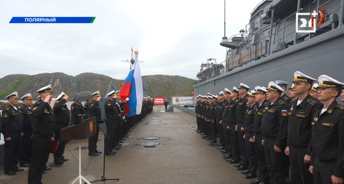 Новейший морской тральщик прибыл в Заполярье Военные